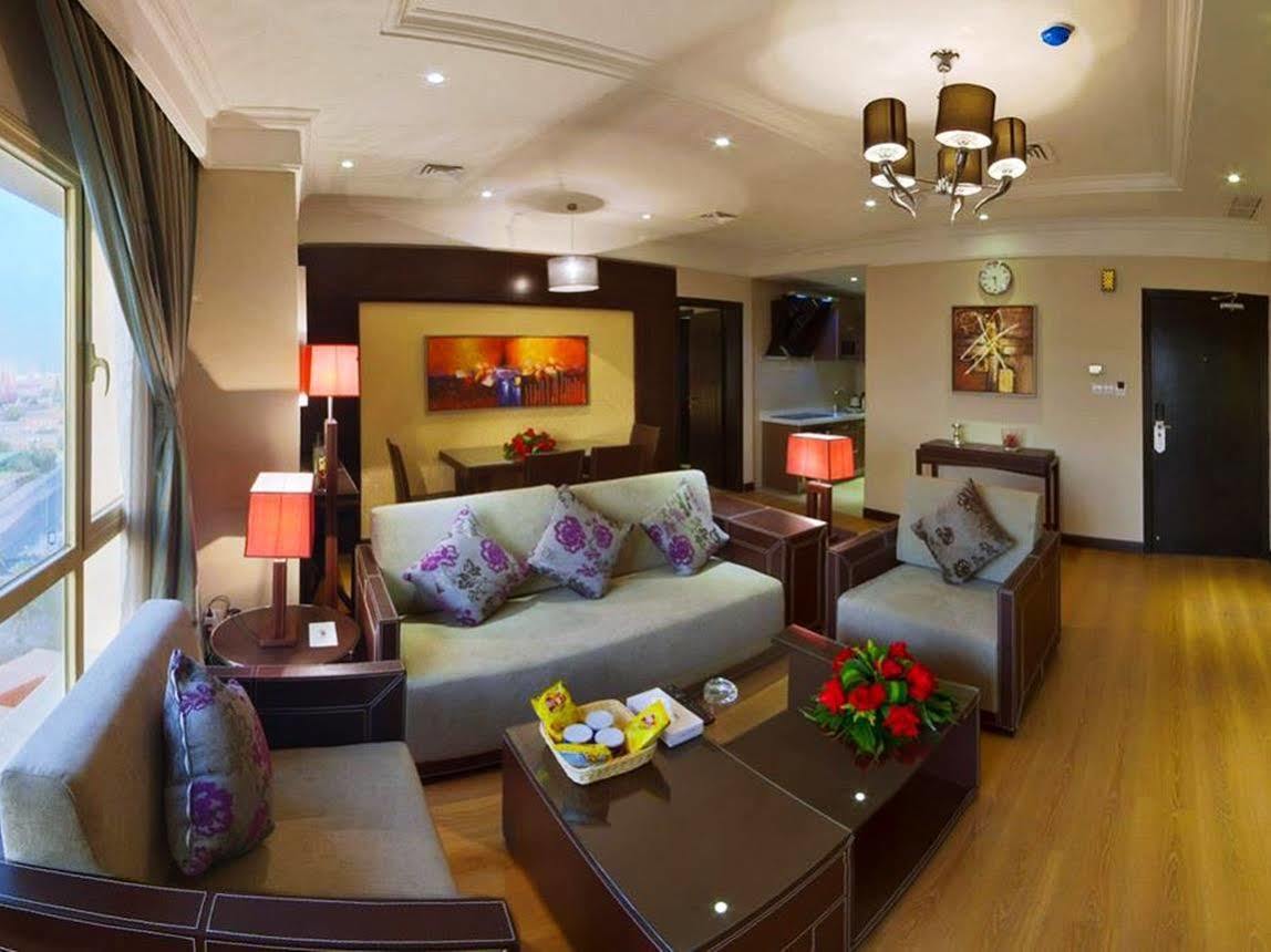 Boudl Kuwait Al Fahahil Aparthotel Kuwait City Exteriör bild
